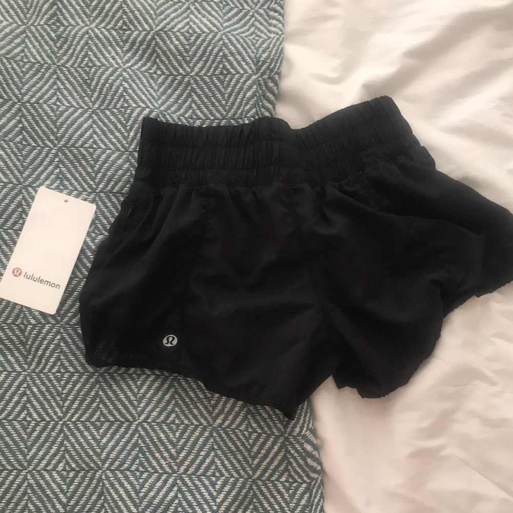 Lululemon DUPES black hotty hot 2.5 inch